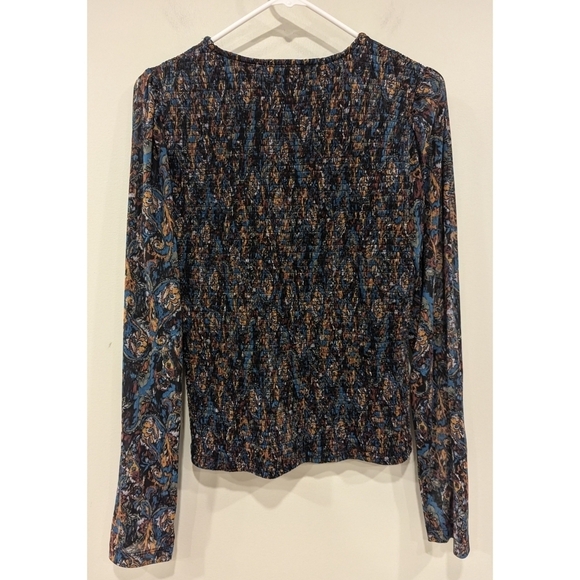 Evereve Kate Smocked Mesh Sleeve Top Size Large - Picture 3 of 7